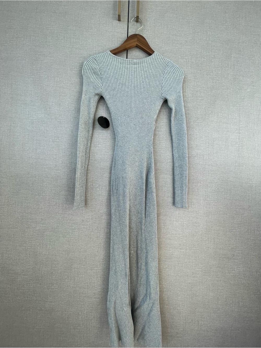 Hera | Ribbed Dress - Picture 2 of 4